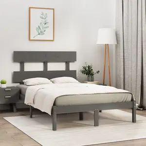 Berkfield Bed Frame Grey Solid Wood 135x190 cm 4FT6 Double