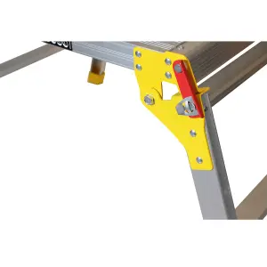 Excel Heavy Duty Aluminium Platform Work Bench Folding Hop Up Stool 600mm x 600mm