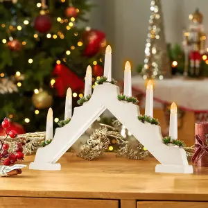 7 LED Wooden Christmas B/O Candle Bridge - White