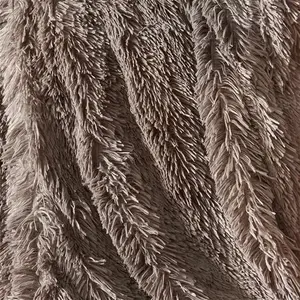 Cuddly Faux Fur 150x200cm Throw Catherine Lansfield Colour: Natural