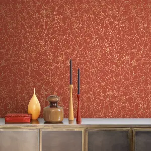 Clarissa Hulse Gypsophila Paprika & Gold effect Smooth Wallpaper