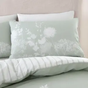 Catherine Lansfield Bedding Meadowsweet Floral Duvet Cover Set with Pillowcase Green