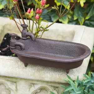 Cast Iron Bath Tub Bird Feeder Outdoor Metal Garden Ornament Birdbath Antique Style Decoration