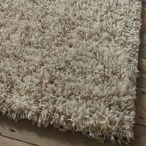 Cream Shaggy Plain Easy to Clean Rug For Dining-80cm X 150cm