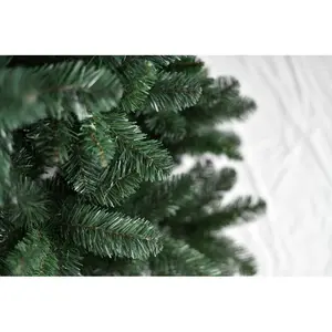 Artificial Spruce Christmas Tree 7ft H