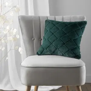 Catherine Lansfield Living Cosy Diamond 43x43cm Cushion Green