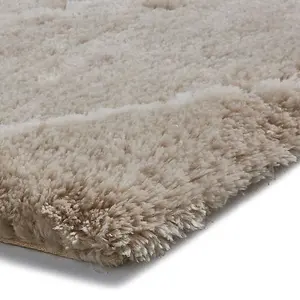 Mollan Rug 120 x 170cm / Subtle Elegance and Timeless Comfort for Any Room