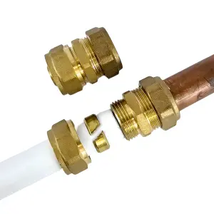 Adapter Reducer 20mm Barrier Plastic Pipe x 22mm Compression Copper Pipe