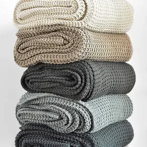 nielsen Alen Coarse Knitted Large Throw Blanket - Light Grey