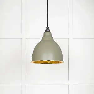 Hammered Brass Brindley Pendant in Tump