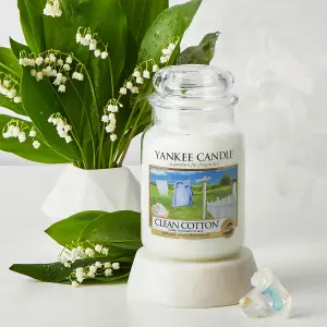 Yankee Candle Original Large Jar Scented Candle Clean Cotton, 623g