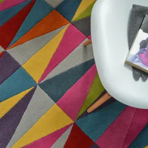 Funk Triangles Rug Multi Colour Rug 140x200cm for the Living Room