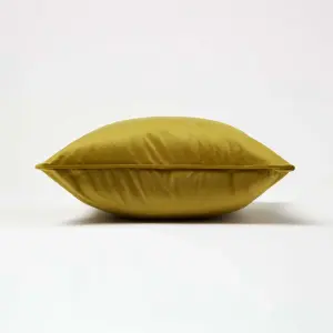 Homescapes Gold Filled Velvet Cushion with Piped Edge 46 x 46 cm