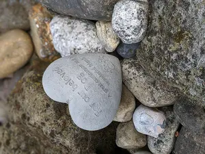 Beloved Dog Heart-Shaped Pet Memorial