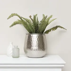 Melody Maison Silver Hammered Metal Planter