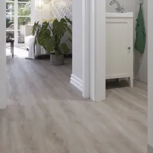 GoodHome Southwell Light Natural oak effect Laminate flooring Sample