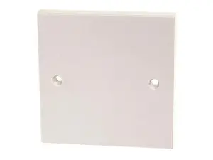 Premium Dencon Single Blanking Plate for Safe Electrical Installations