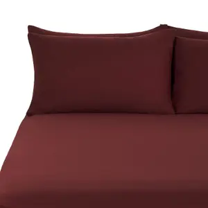 Brentfords Plain Dyed Fitted Bed Sheets Non-Iron, Burgundy - Single