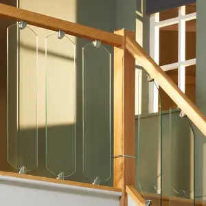 Clarity Clear Glass Staircase Panel for Landing (T) 8mm (W) 200mm (H) 797mm