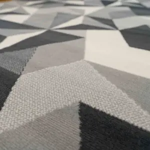 Silver Grey Diamond Geometric Living Room Rug 60x110cm