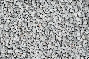 Lundy Lime Gravel 20kg Bag Pallet of 49