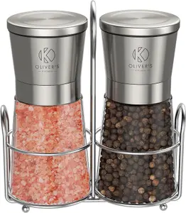 Oliver's Kitchen - Salt & Pepper Mills Grinder Set