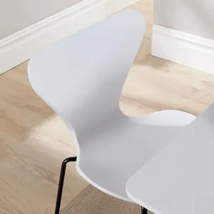 Home Source Trinity Table and 4 White Penny Chairs