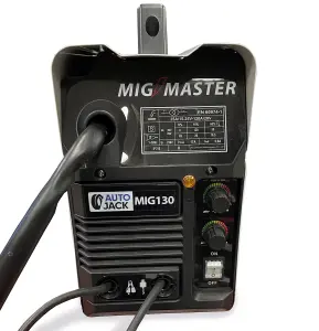 Autojack 130 Amp MIG Welder with a Auto Wire Feed NON Live Torch Gasless Welding