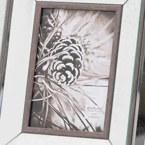 Hill Interiors Tristan Mirrored Wood Photo Frame 5x7