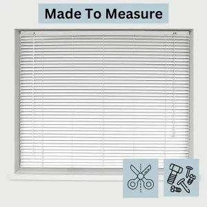 Caecus Made to Measure Aluminium Venetian Blind White 60cm x 150cm