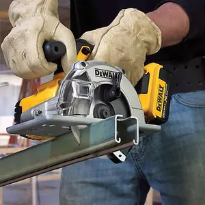 DEWALT DCS373N 18v Circ metal cutting saw 140mm blade