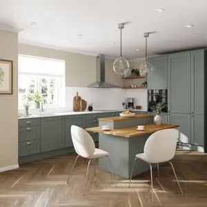 GoodHome Alpinia Matt green wood effect Shaker Highline Cabinet door (W)150mm (H)715mm (T)18mm