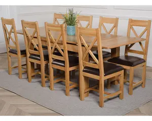 Richmond 140cm - 220cm Oak Extending Dining Table and 8 Chairs Dining Set with Berkeley Brown Leather Chairs