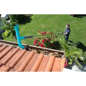 Gardena CombiSystem Gutter Cleaning Brush & Telescopic Pole