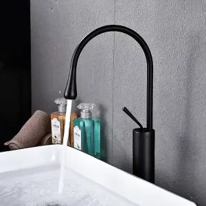 Tall Body Black Bathroom Basin Faucet