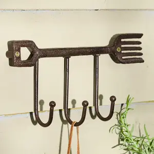 Vintage Style Spade and Fork Gardening Wall Hooks