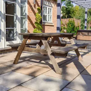 Oakham 8ft Picnic Bench - L244 x W140 x H72.5 cm - Rustic Brown