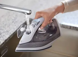 Philips Easyspeed Steam Iron with Ceramic Soleplate