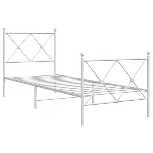 Berkfield Metal Bed Frame without Mattress with Footboard White 80x200cm