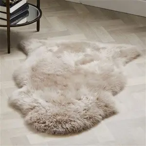 Dunelm Single Pelt Sheepskin Rug, Animals, Size: 60cm X 90cm (2ft X 3Ft), Sheepskin Natural, Faux Fur/Sheepskin