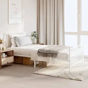 Berkfield Metal Bed Frame with Headboard and Footboard White 100x200 cm