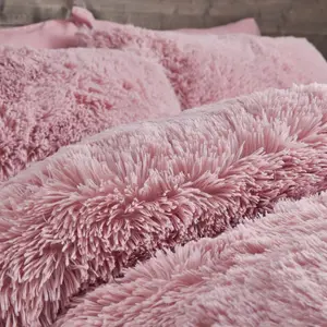 Cuddly Faux Fur Duvet Cover Set with Pillowcases Blush / 220 x 260cm Duvet Cover + 2 Standard Pillowcases