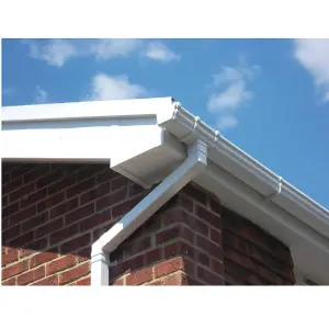 10 x White Ogee Fascia Gutter Brackets, Freeflow 135mm Rain Water Systems