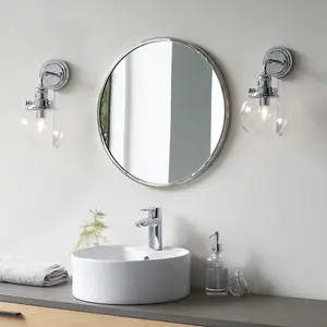 Bathroom Wall Light Fitting - Chrome Plate & Clear Glass Shade - Single Lamp