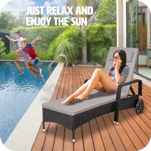 Sun Lounger Cassis - 6-step adjustable backrest, removable headrest, with wheels - black