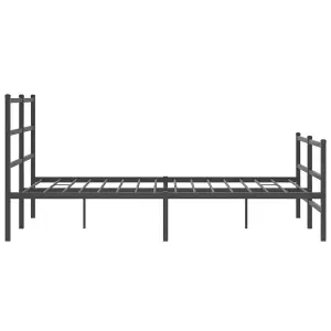 Berkfield Metal Bed Frame without Mattress with Footboard Black 140x190cm