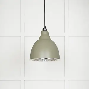 Smooth Nickel Brindley Pendant in Tump