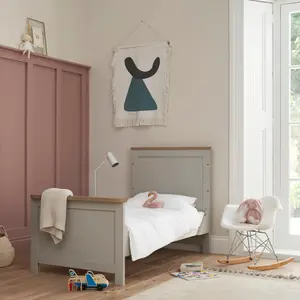 Tutti Bambini Verona Cot Bed Dove Grey/Oak