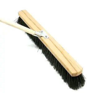 60 cm / 24 in Traditional Wooden Sweeping Broom Soft Bristle Brush for Indoor Outdoor Yard with 115 cm Long Handle