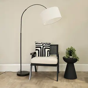 ValueLights Louis Black Arched Curved Floor Lamp with White Fabric Drum Lamp Shade and LED Bulb